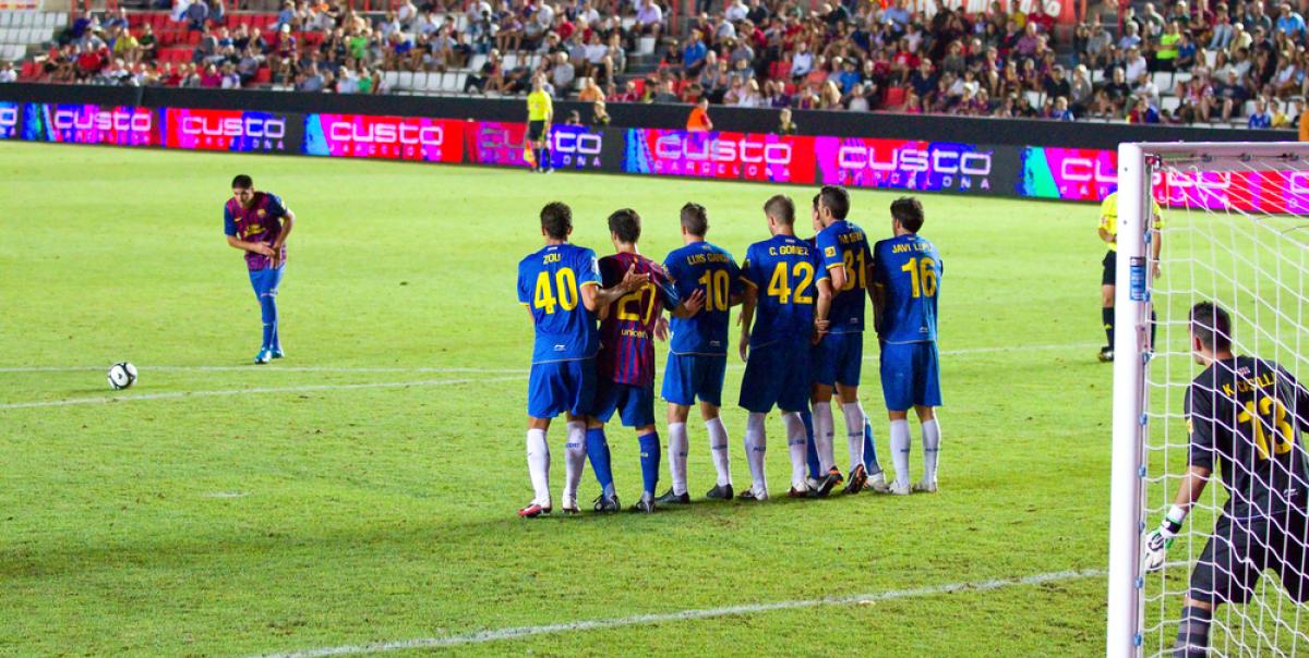 Rangée de footballeurs